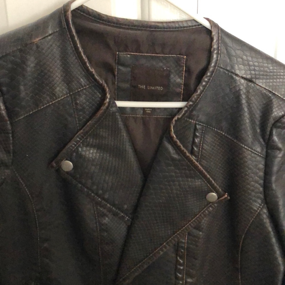 Jacket - Picture 2 of 3